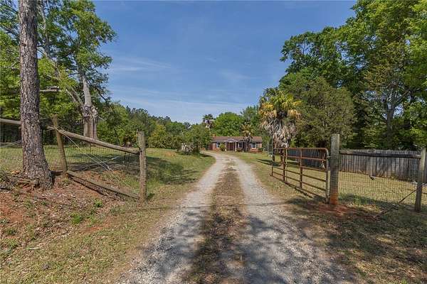 6 Acres of Land with Home for Sale in Anderson, South Carolina