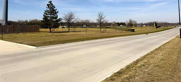 17.8 Acres of Land for Sale in Altoona, Iowa