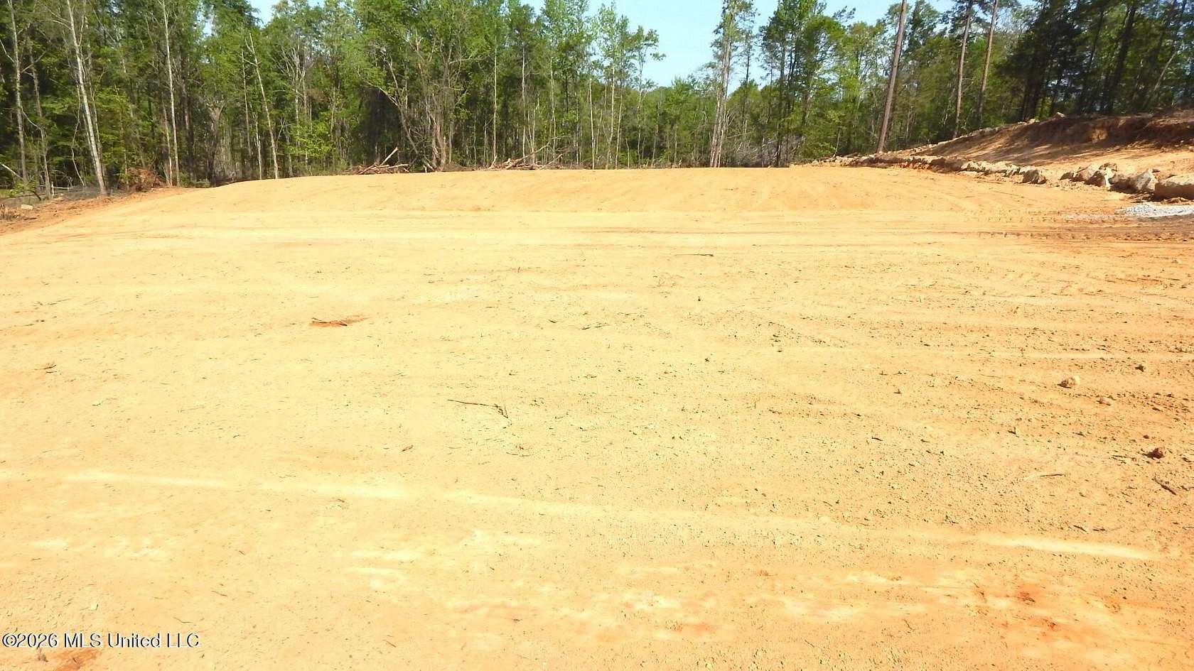 22 Acres of Land for Sale in Grenada, Mississippi