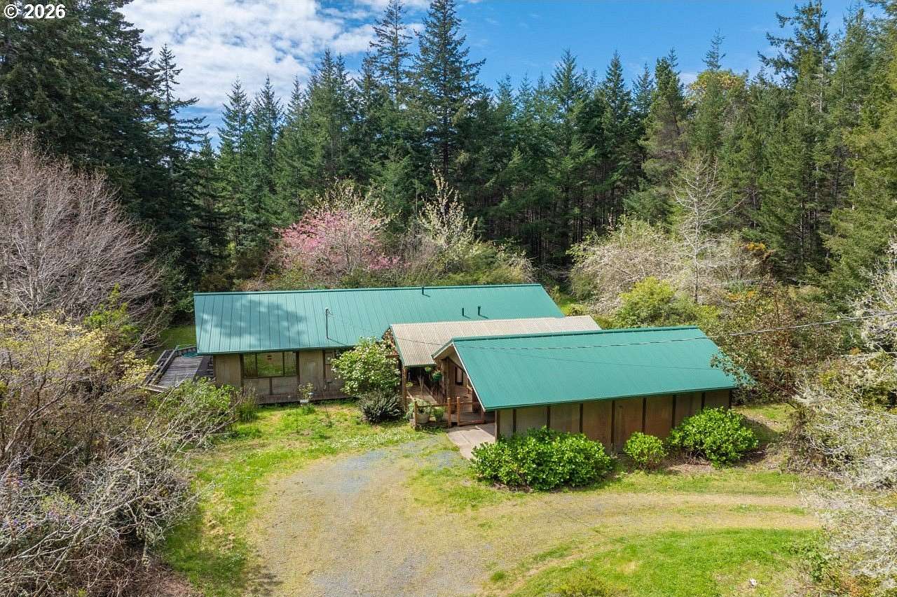 11.6 Acres of Land with Home for Sale in Bandon, Oregon