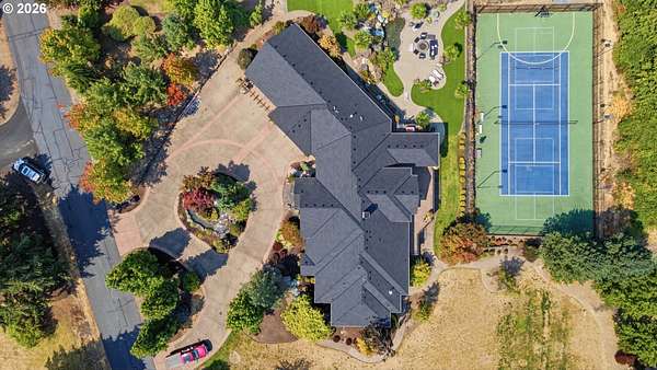 2 Acres of Land with Home for Sale in Beavercreek, Oregon