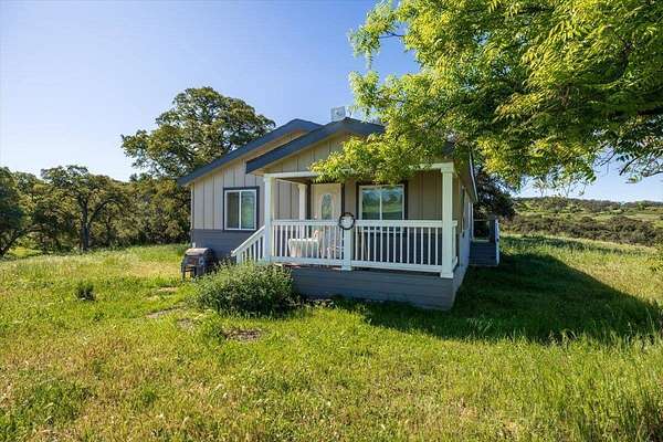 20 Acres of Agricultural Land with Home for Sale in Grass Valley, California