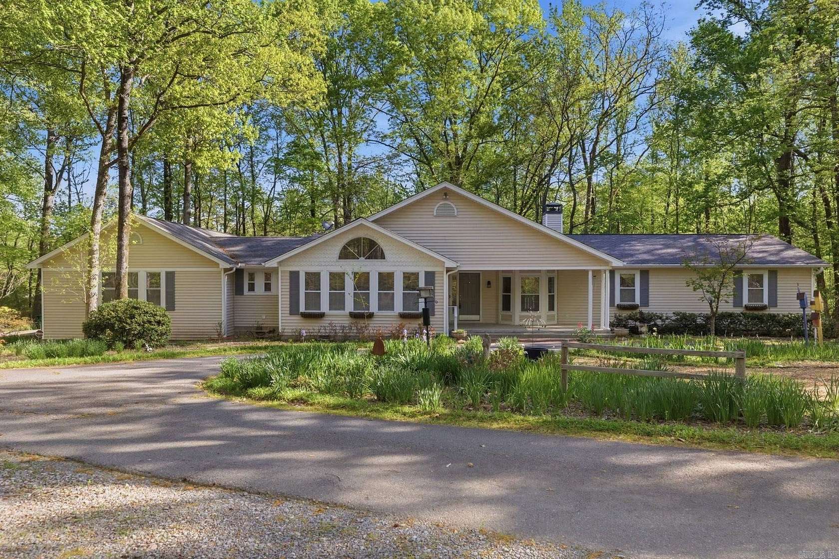 5.16 Acres of Land with Home for Sale in Little Rock, Arkansas