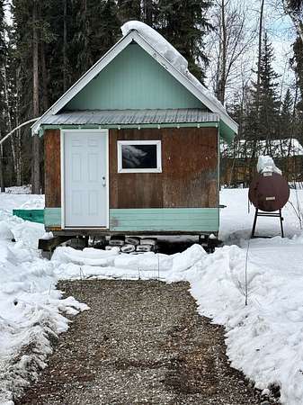 0.8 Acres of Improved Residential Land for Sale in North Pole, Alaska