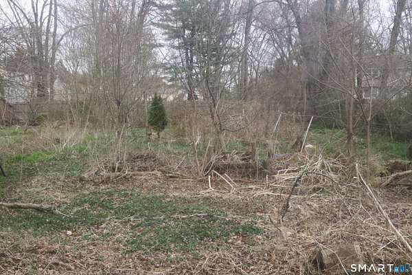 0.16 Acres of Residential Land for Sale in Bloomfield, Connecticut