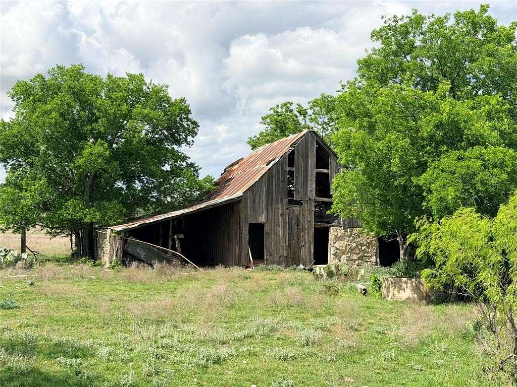 115 Acres of Agricultural & Residential Land for Sale in Star, Texas