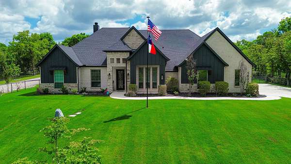 2.74 Acres of Land with Home for Sale in Weatherford, Texas