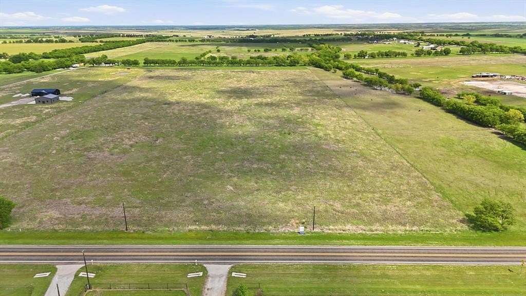 11.5 Acres of Land for Sale in Decatur, Texas