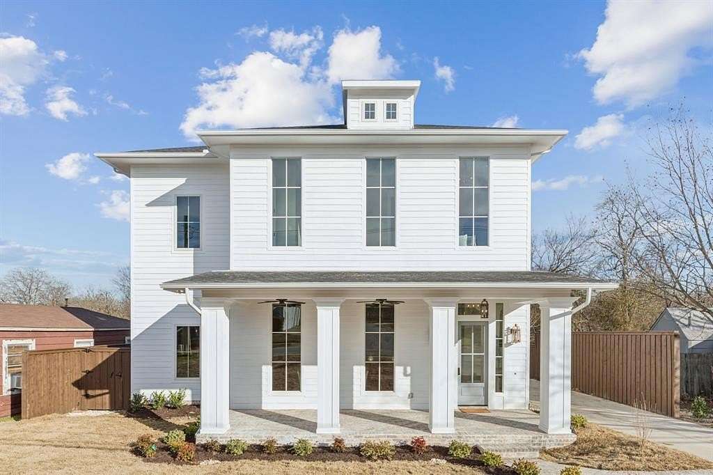 1.85 Acres of Land with Home for Sale in Rockwall, Texas