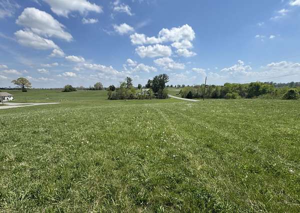 1.59 Acres of Residential Land for Sale in Jamestown, Kentucky