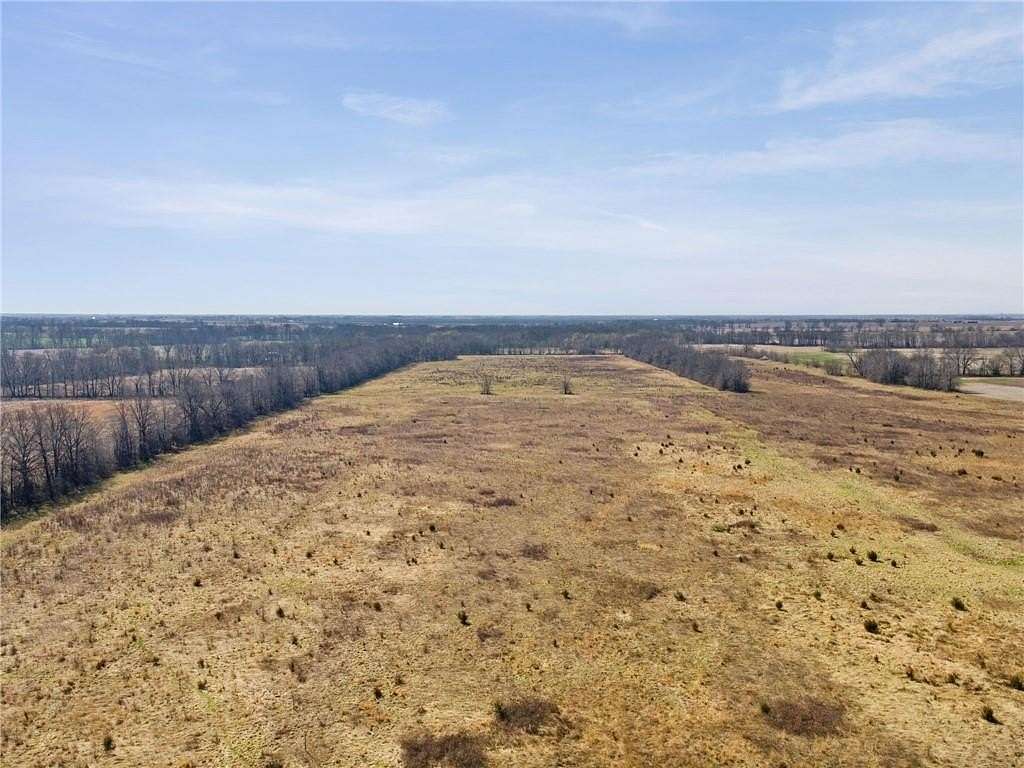 157 Acres of Land for Sale in Brookfield, Missouri