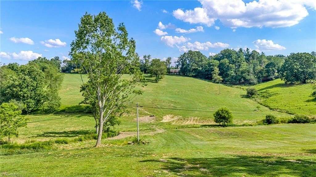 14.5 Acres of Agricultural Land for Sale in Jefferson, North Carolina