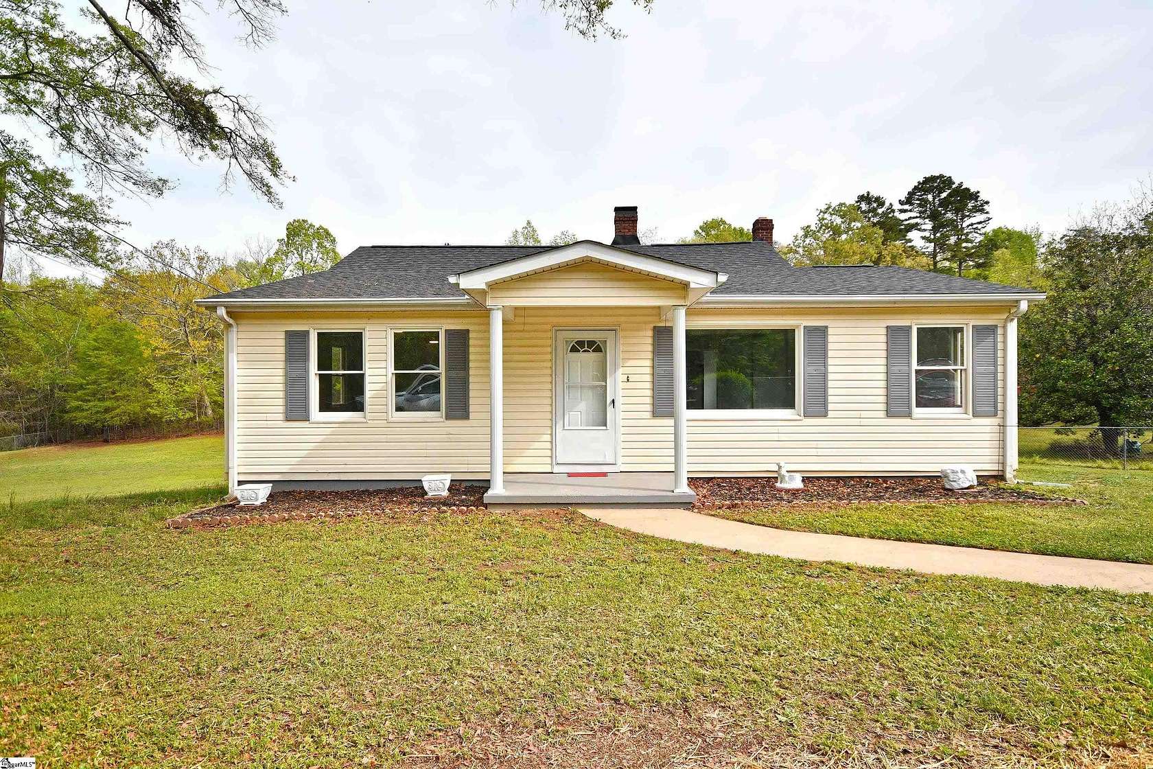 5 Acres of Land with Home for Sale in Piedmont, South Carolina