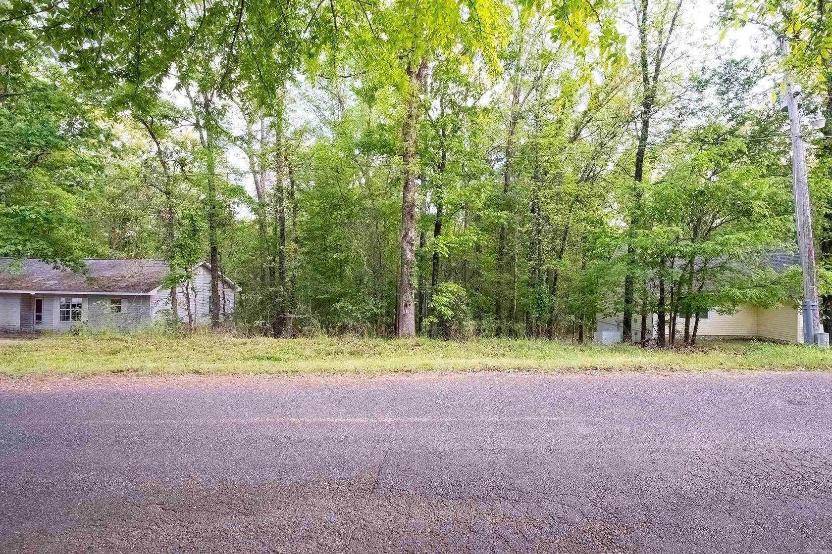 0.32 Acres of Residential Land for Sale in Hot Springs, Arkansas