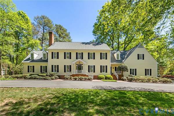 1.58 Acres of Land with Home for Sale in Henrico, Virginia