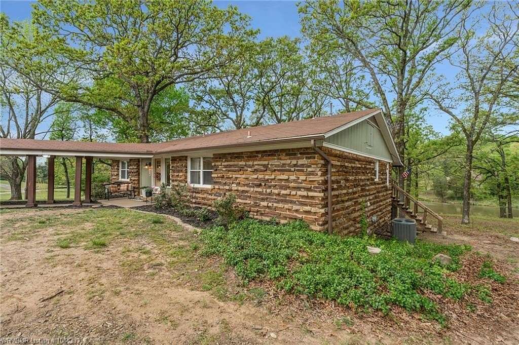 5.74 Acres of Land with Home for Sale in Van Buren, Arkansas