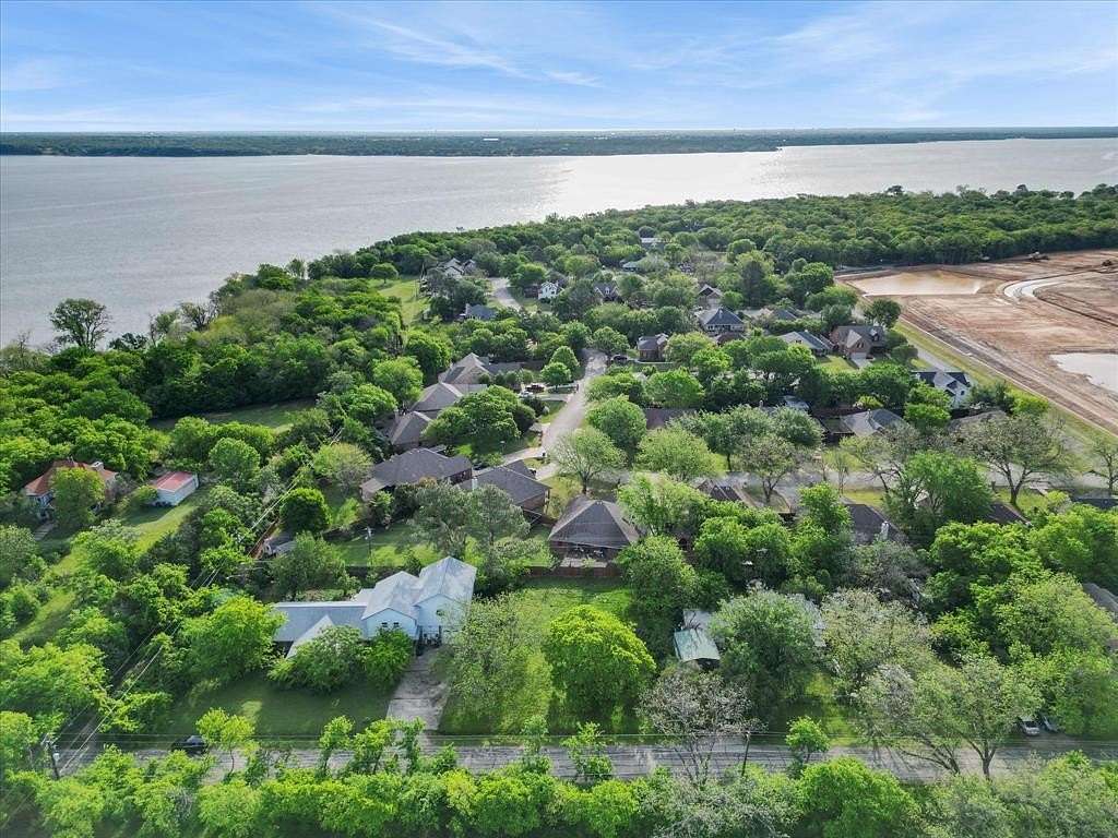 0.18 Acres of Residential Land for Sale in Shady Shores, Texas