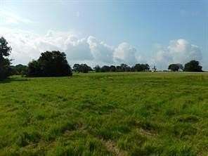1.79 Acres of Residential Land for Sale in Corsicana, Texas