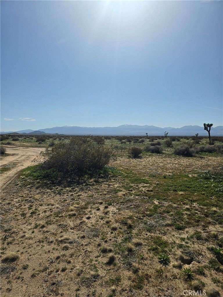 4.88 Acres of Residential Land for Sale in Lancaster, California