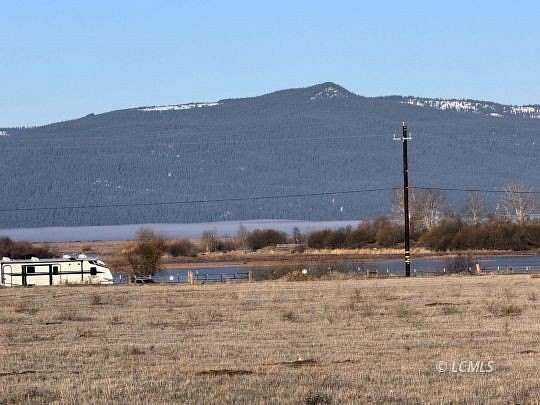 5 Acres of Residential Land for Sale in Chiloquin, Oregon