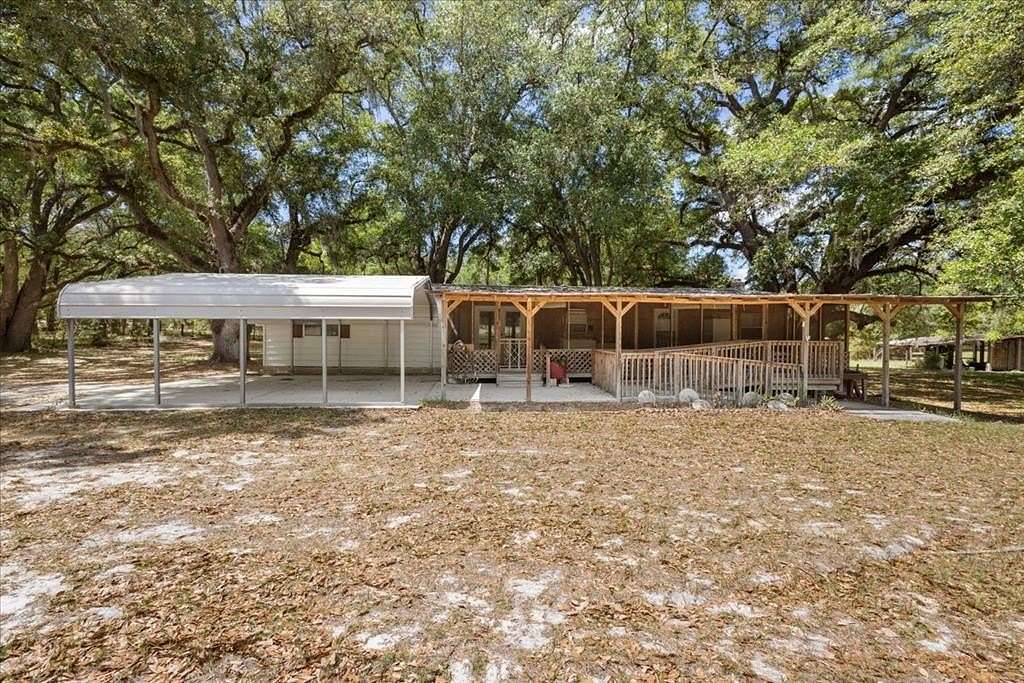 7 Acres of Land with Home for Sale in Bell, Florida