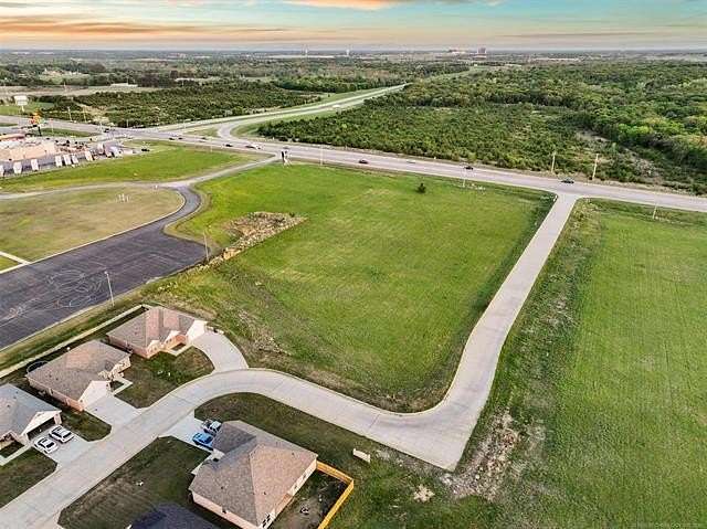 3 Acres of Mixed-Use Land for Sale in Durant, Oklahoma