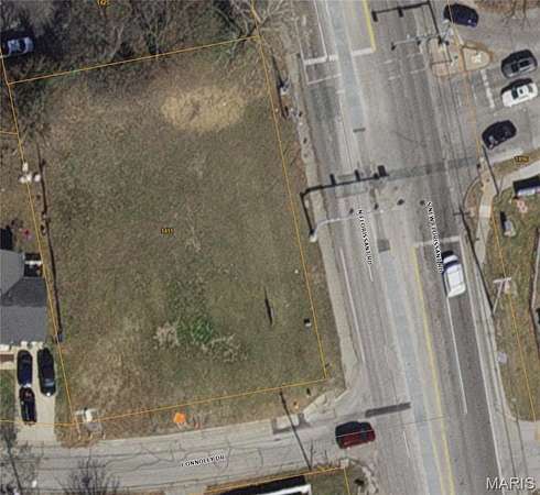 0.44 Acres of Mixed-Use Land for Sale in St. Louis, Missouri