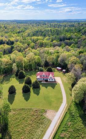 4 Acres of Land with Home for Sale in Erin, Tennessee