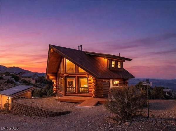 0.97 Acres of Land with Home for Sale in Las Vegas, Nevada