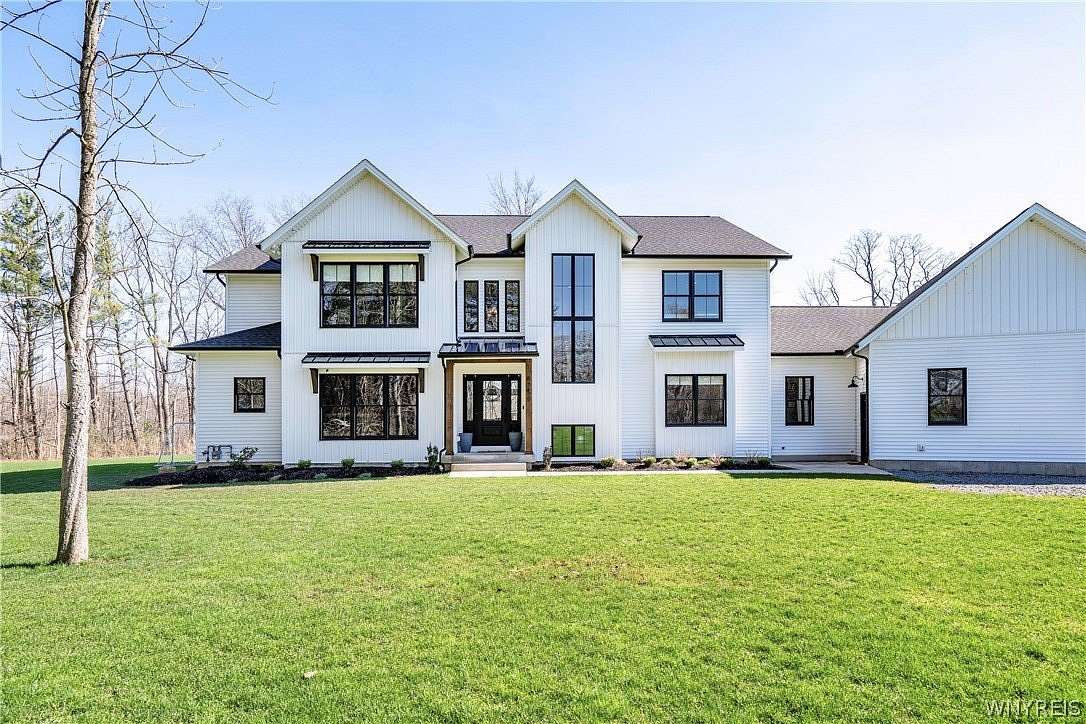 5 Acres of Land with Home for Sale in Elma, New York