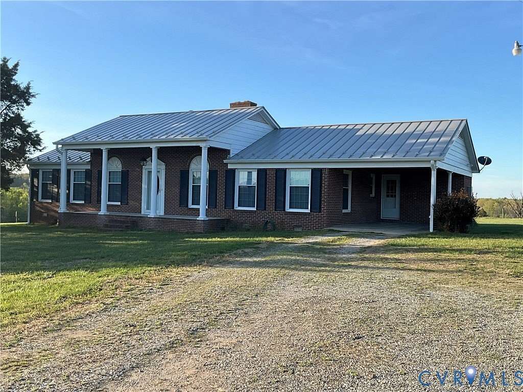 24.3 Acres of Agricultural Land with Home for Lease in Jetersville, Virginia