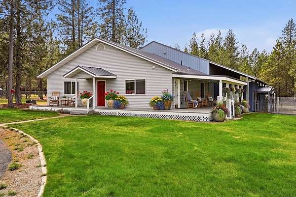 5.44 Acres of Land with Home for Sale in Spokane, Washington