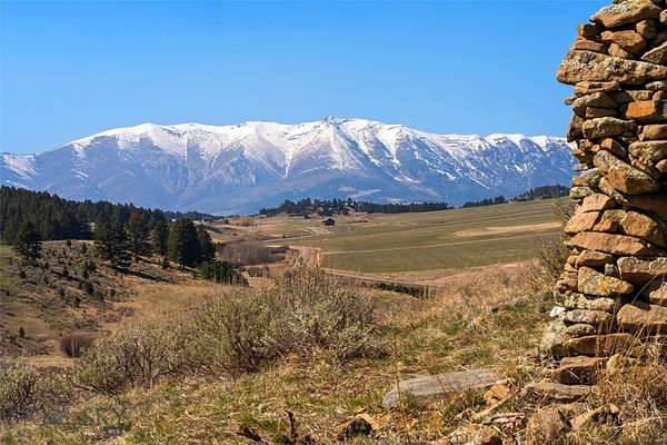 20 Acres of Land with Home for Sale in Bozeman, Montana