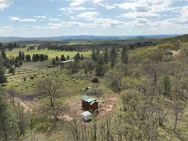 5.1 Acres of Land with Home for Sale in Goldendale, Washington
