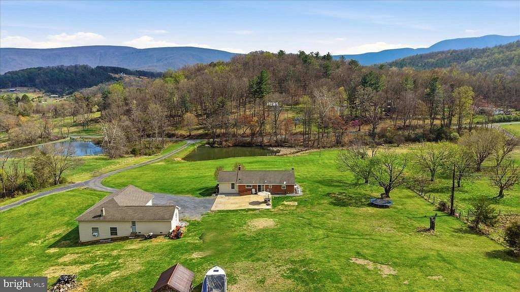 5 Acres of Land with Home for Sale in Bentonville, Virginia