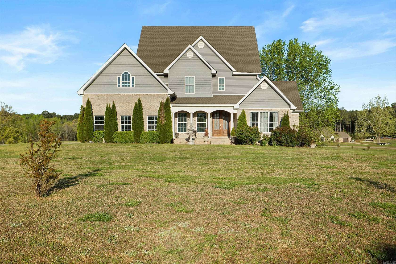 4.18 Acres of Land with Home for Sale in Jonesboro, Arkansas