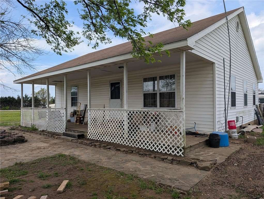 2.2 Acres of Land with Home for Sale in Lincoln, Arkansas