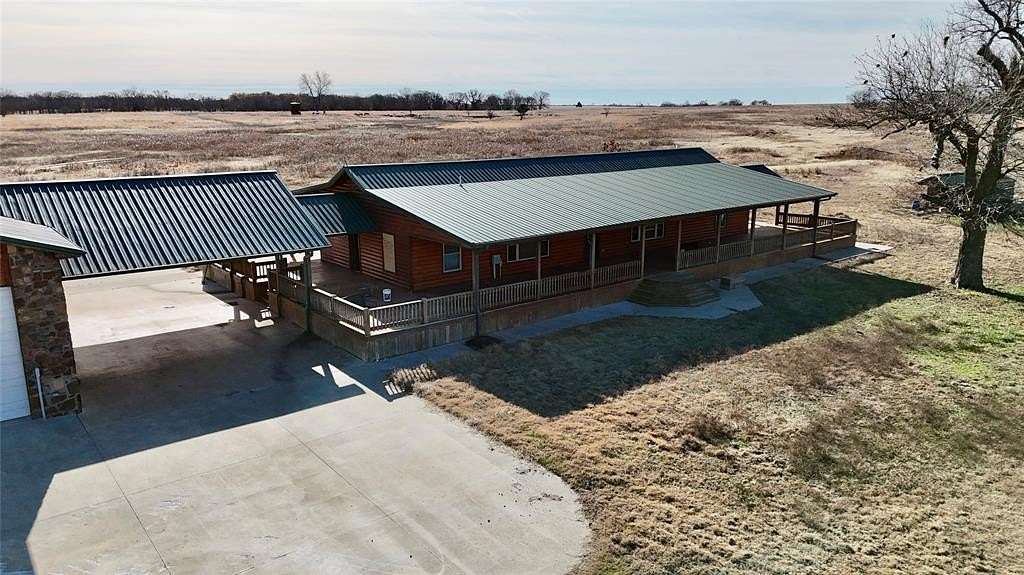 160 Acres of Land with Home for Sale in Okemah, Oklahoma