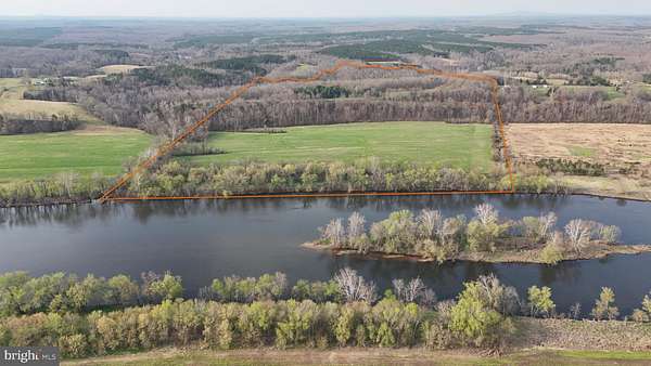 118 Acres of Land for Sale in Arvonia, Virginia