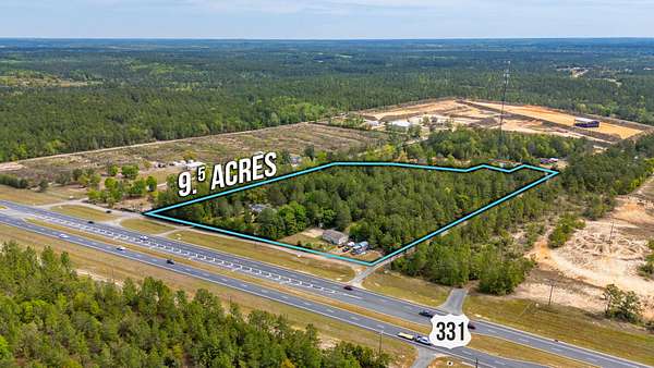 9.4 Acres of Improved Mixed-Use Land for Sale in DeFuniak Springs, Florida