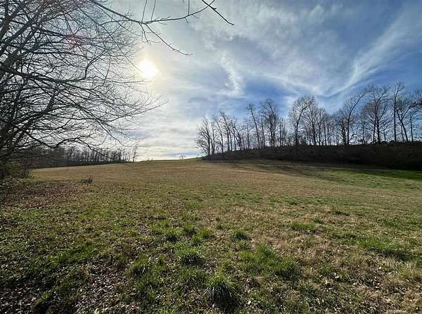 8 Acres of Residential Land for Sale in Bowling Green, Kentucky