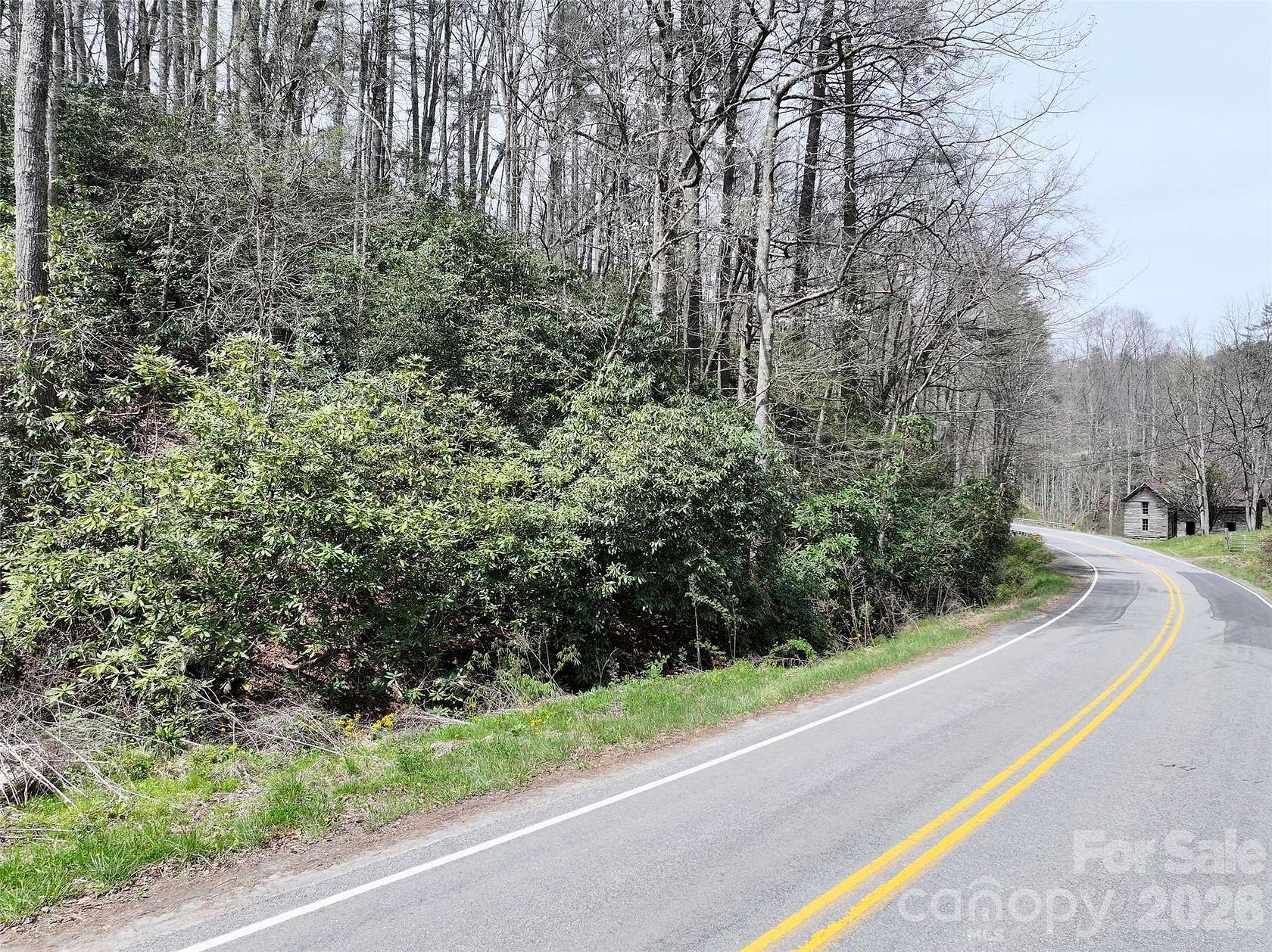 2 Acres of Residential Land for Sale in Waynesville, North Carolina