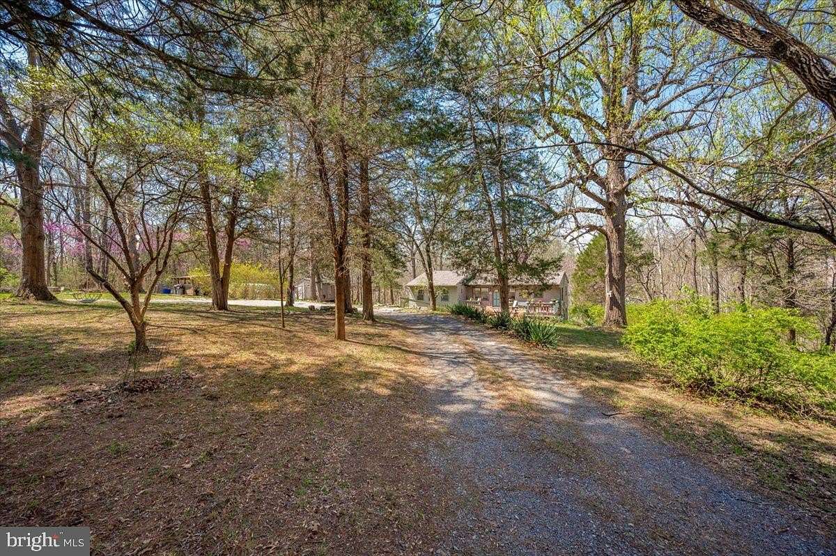 3.46 Acres of Land with Home for Sale in Sharpsburg, Maryland