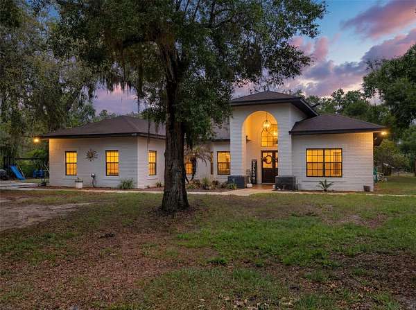 10 Acres of Land with Home for Sale in Groveland, Florida