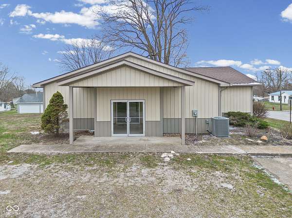 66 Acres of Improved Mixed-Use Land for Sale in West Lebanon, Indiana