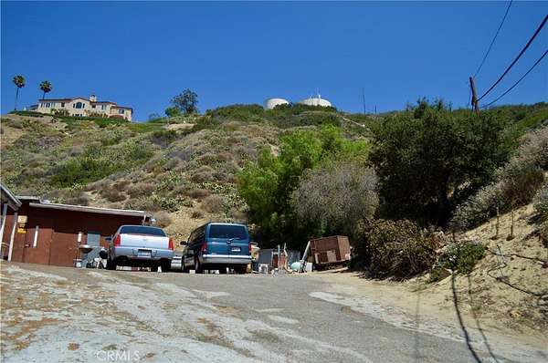 1 Acre of Residential Land for Sale in Camarillo, California