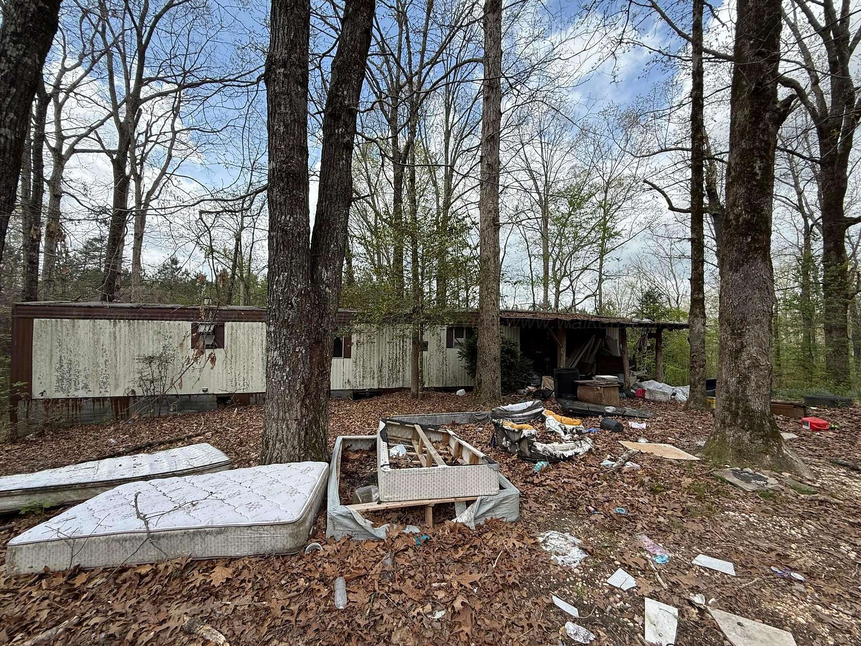 5 Acres of Land with Home for Sale in Haleyville, Alabama