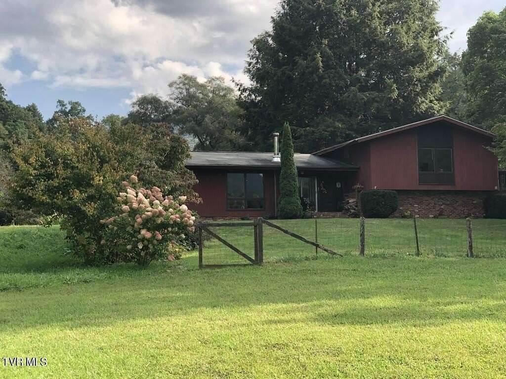 51 Acres of Land with Home for Sale in Roan Mountain, Tennessee