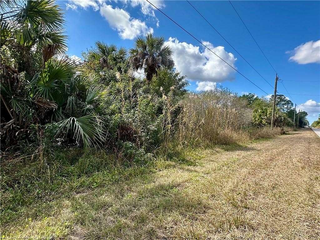 2.73 Acres of Residential Land for Sale in Naples, Florida