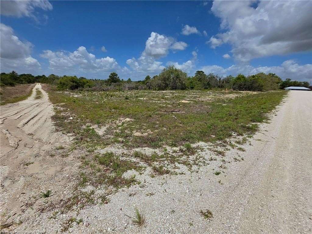 0.28 Acres of Residential Land for Sale in Avon Park, Florida